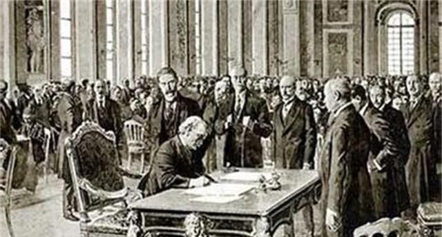 《凡尔赛条约》是个怎样的条约？为啥有人说它帮助希特勒上了台？